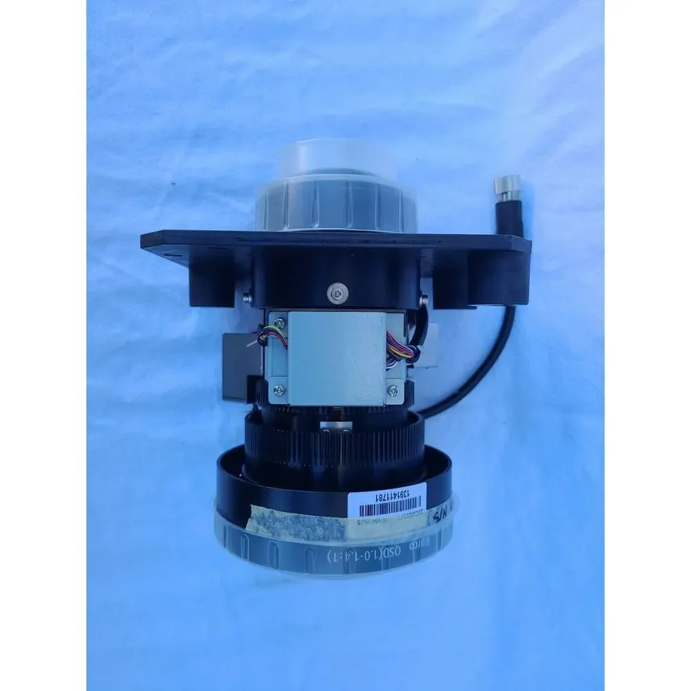 Barco R9849975 projector lens for SIM 7 Series QSD(1.0-1.4:1) GREAT